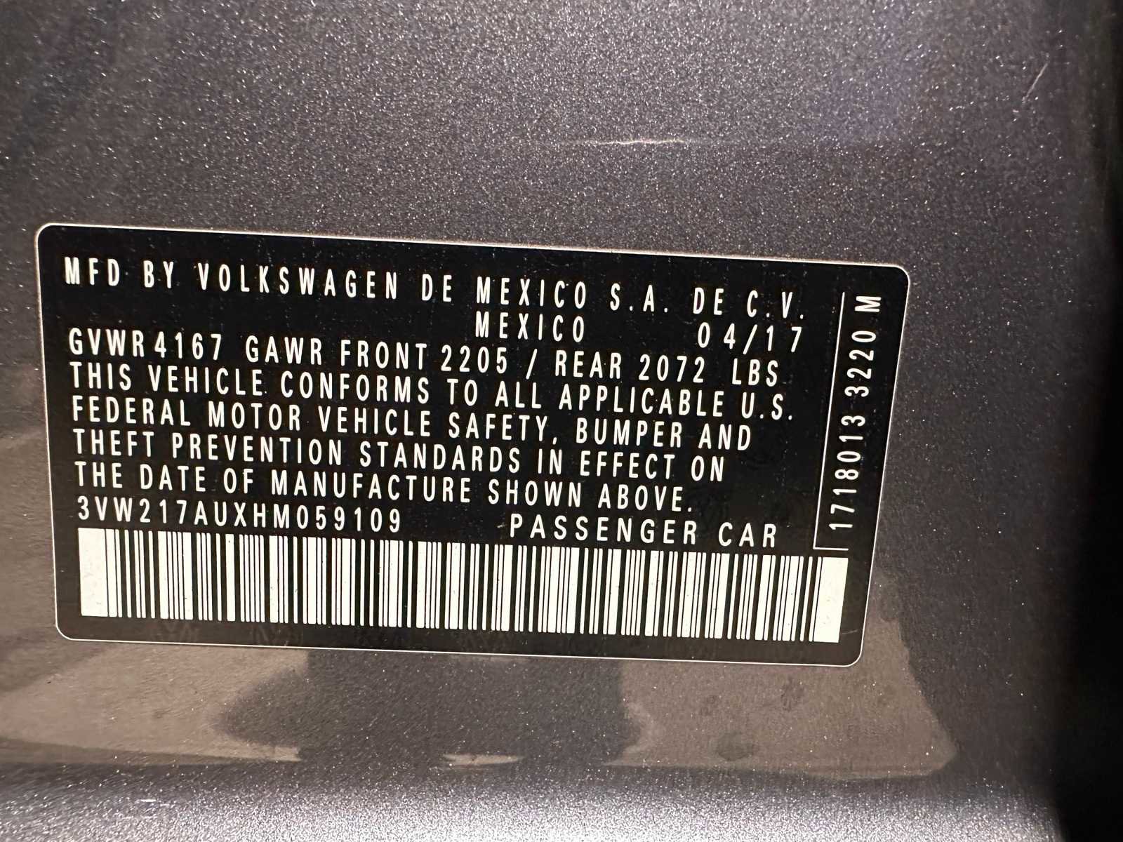 Used 2017 Volkswagen Golf SEL image 23