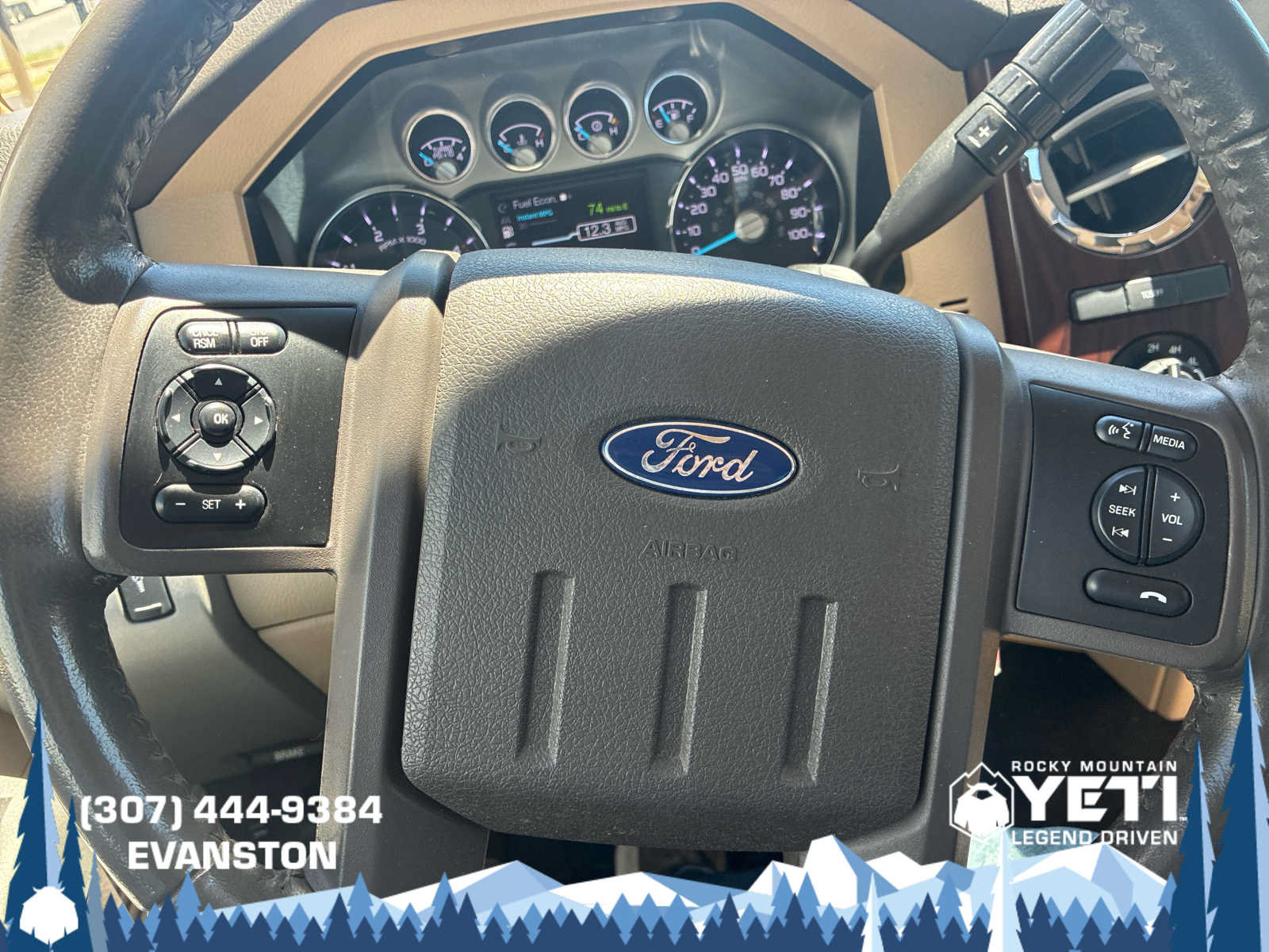 Used 2013 Ford F450 Lariat w/ Lariat Ultimate Pkg AWD/4WD image 19