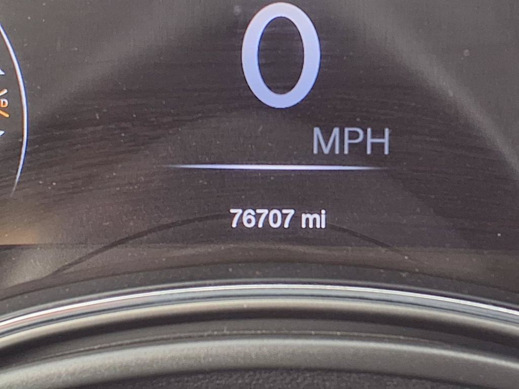 Used 2022 Jeep Grand Cherokee Laredo E RWD image 33