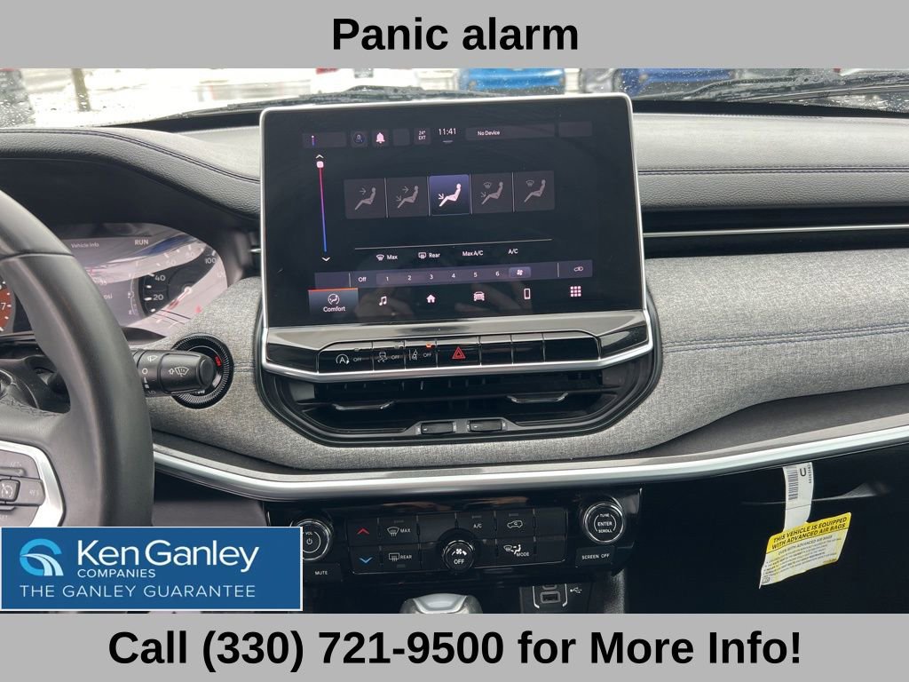 Used 2023 Jeep Compass Latitude image 35