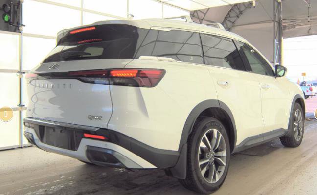 Used 2022 INFINITI QX60 Luxe w/ Cargo Package image 4