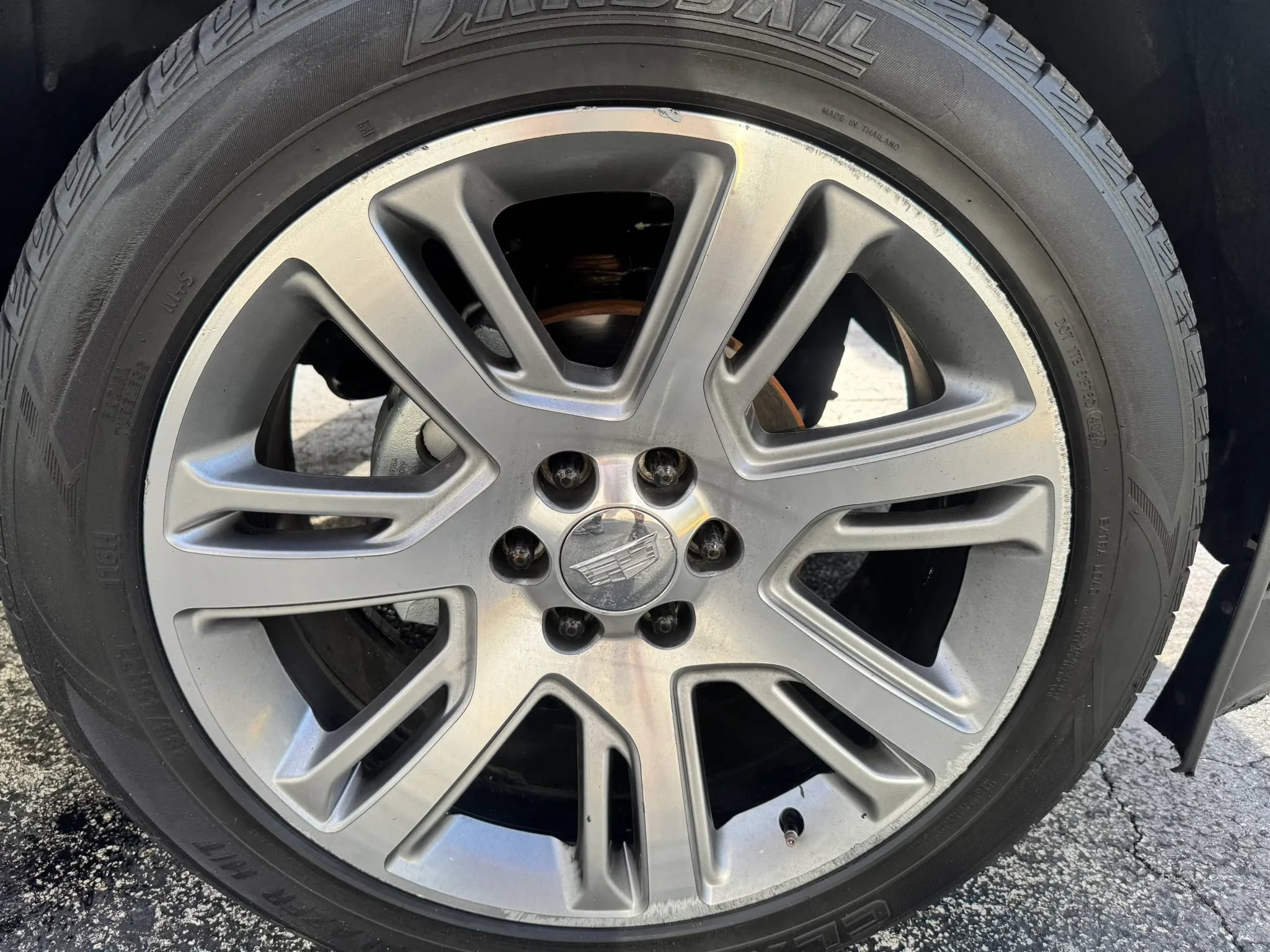 Used 2017 Cadillac Escalade ESV Premium Luxury AWD/4WD image 13