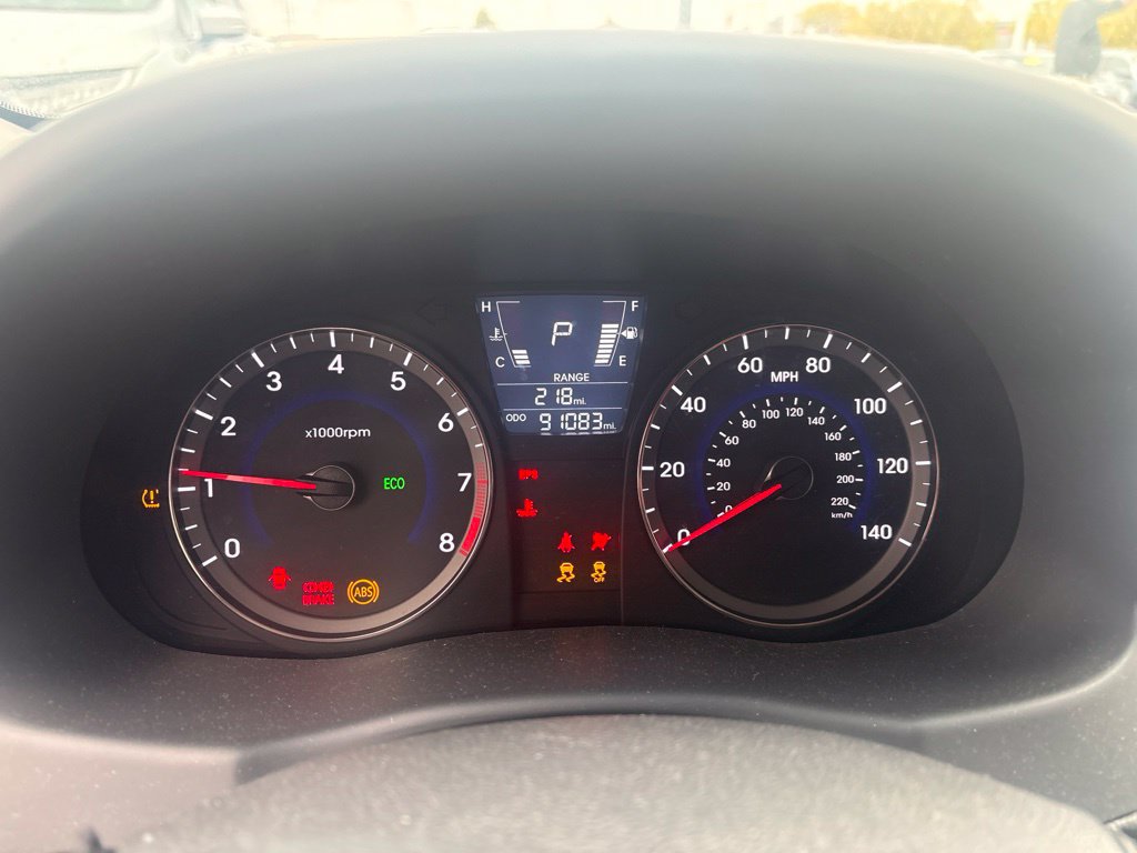 Used 2013 Hyundai Accent GS FWD image 11