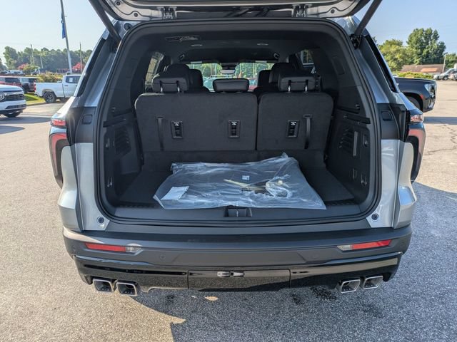 New 2026 Chevrolet Traverse LT w/ Midnight/Sport Edition FWD image 31