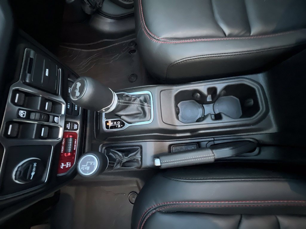 Certified 2026 Jeep Wrangler Unlimited Rubicon 392 w/ Quick Order Package 27X Moab AWD/4WD image 38