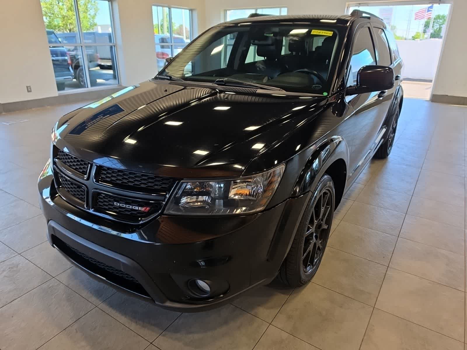 Used 2019 Dodge Journey GT w/ Blacktop Package AWD/4WD image 2