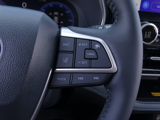 New 2026 Toyota Highlander Platinum AWD/4WD image 27