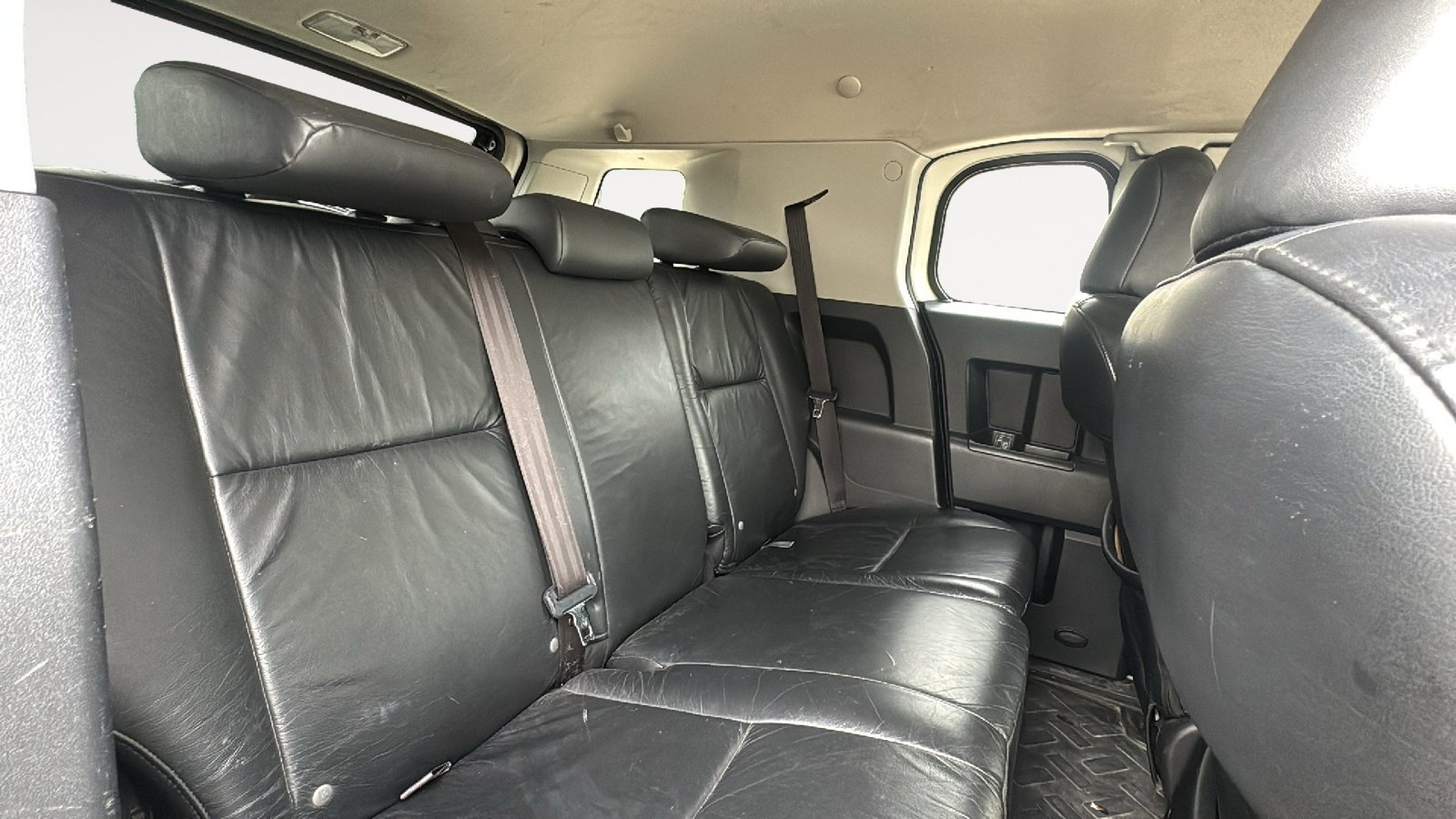 Used 2012 Toyota FJ Cruiser 2WD w/ Convenience Pkg image 22