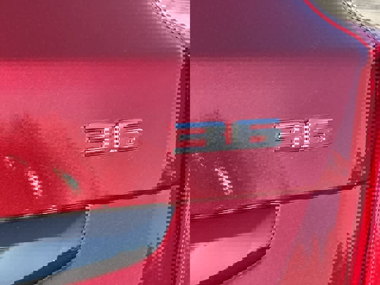 Used 2019 Cadillac XT5 Premium Luxury w/ LPO, Black Ice Package image 41