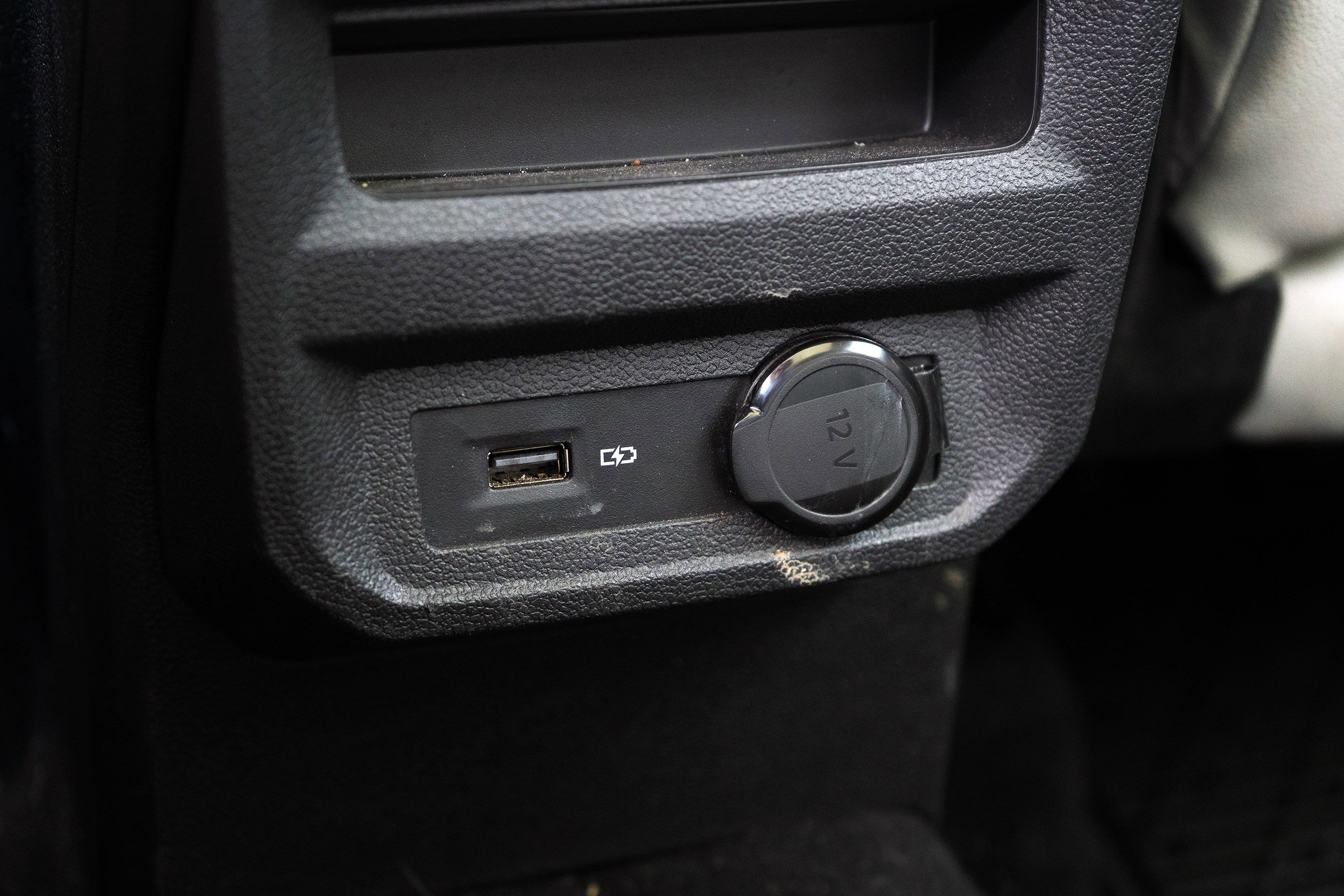 Used 2020 Volkswagen Tiguan SE w/ Panoramic Sunroof Package image 41