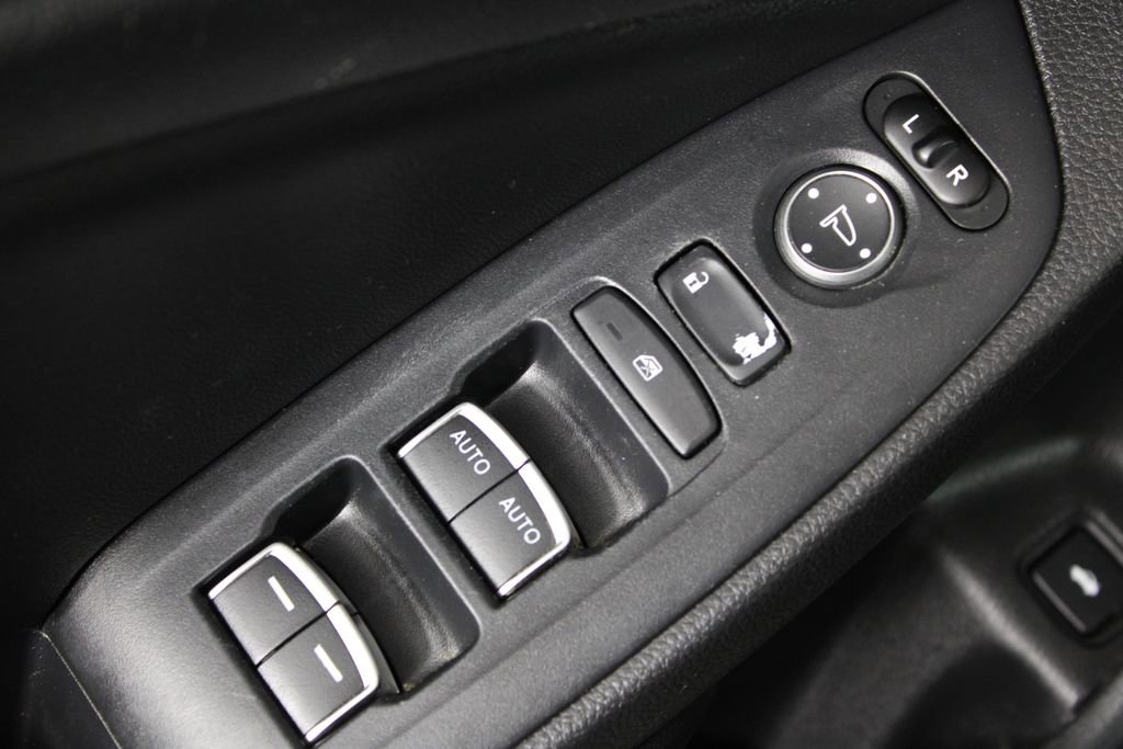 Used 2020 Honda Accord Sport image 20