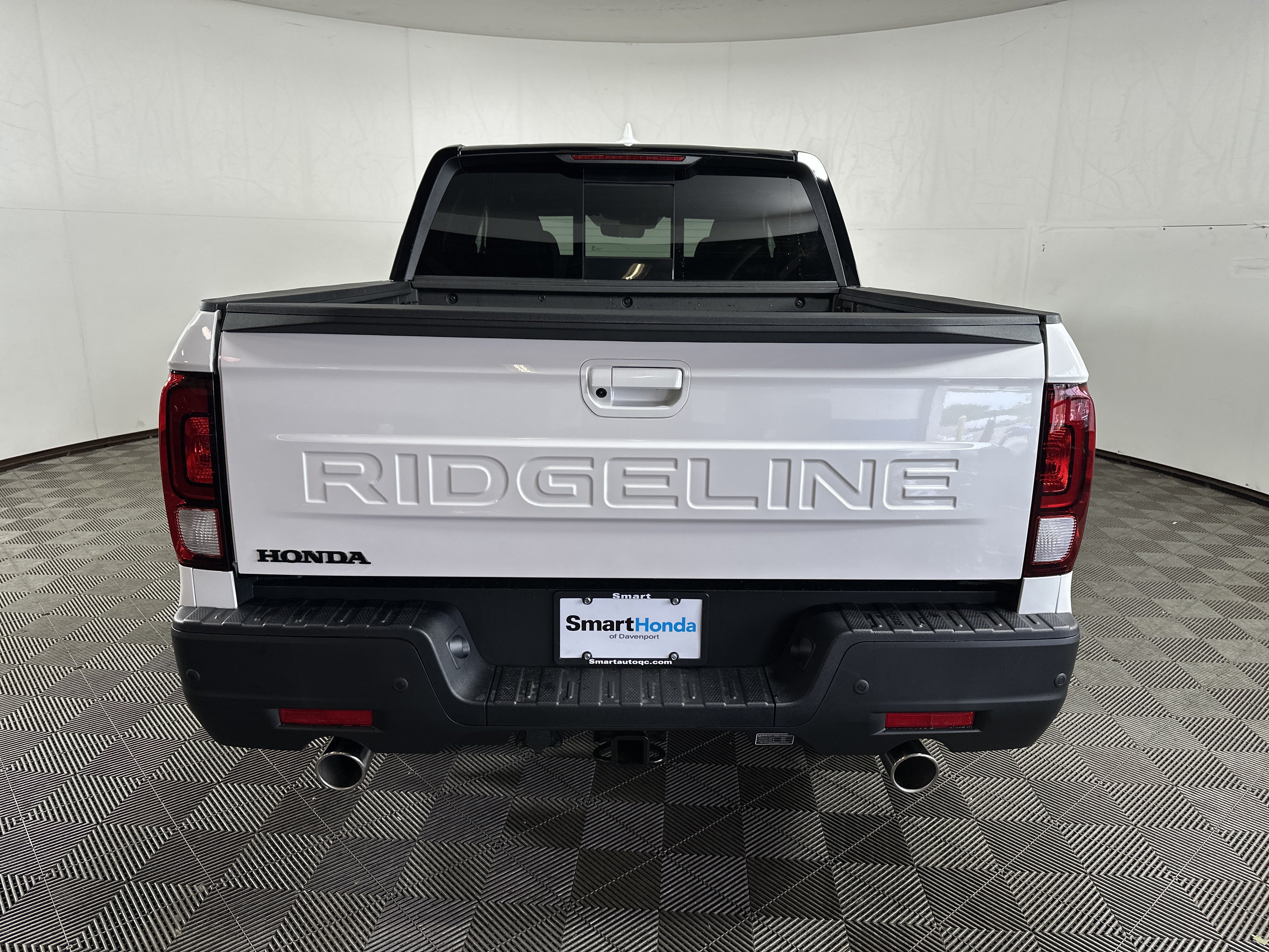 New 2026 Honda Ridgeline Black Edition image 6
