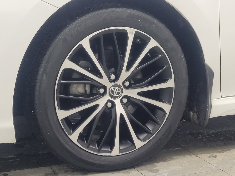 Used 2019 Toyota Camry SE w/ Protection Package (Q2) image 31