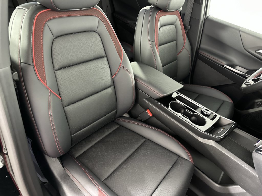 New 2027 Chevrolet Equinox RS w/ Safety and Technology Package AWD/4WD image 28