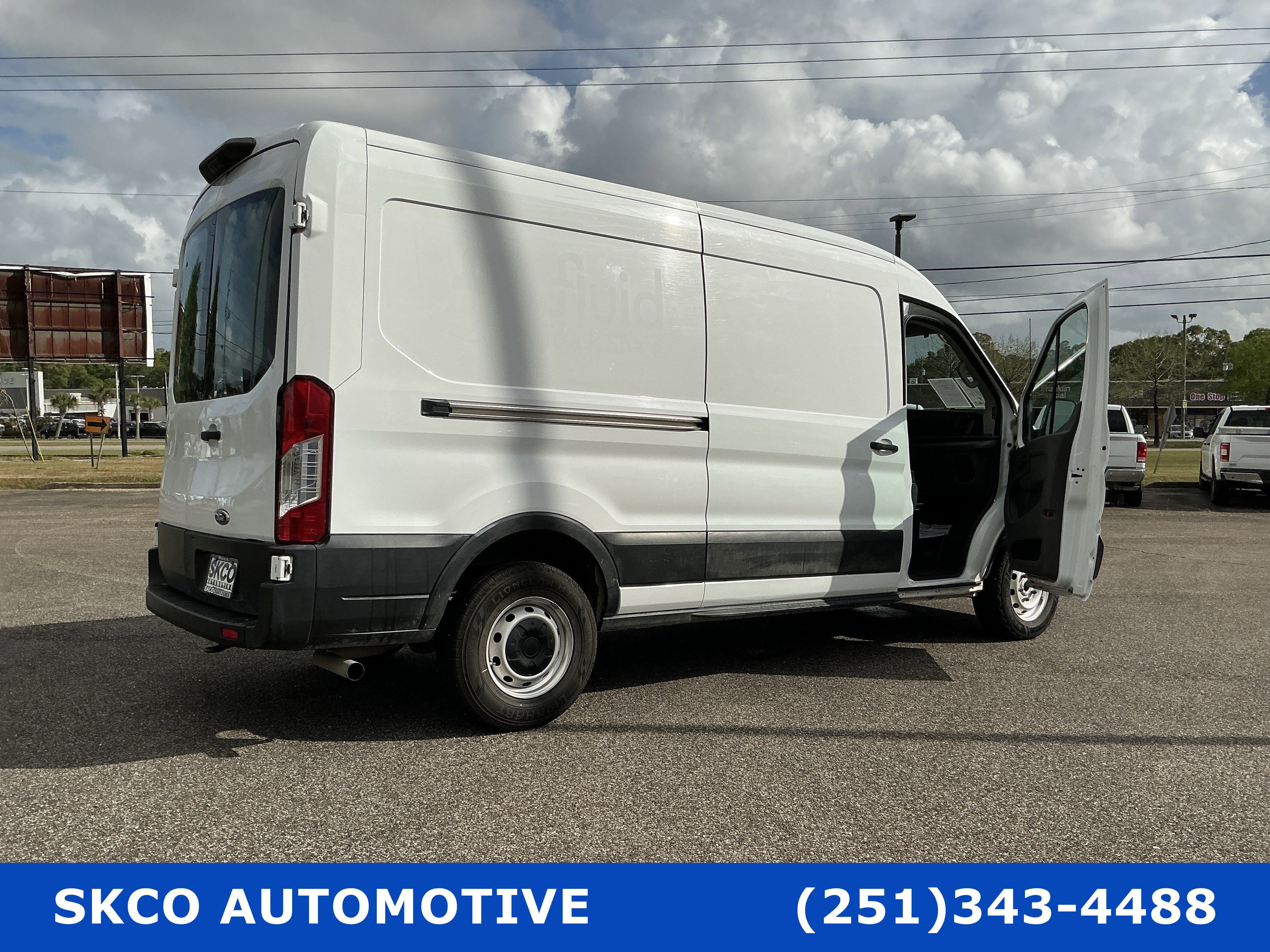Used 2021 Ford Transit 250 Medium Roof image 33