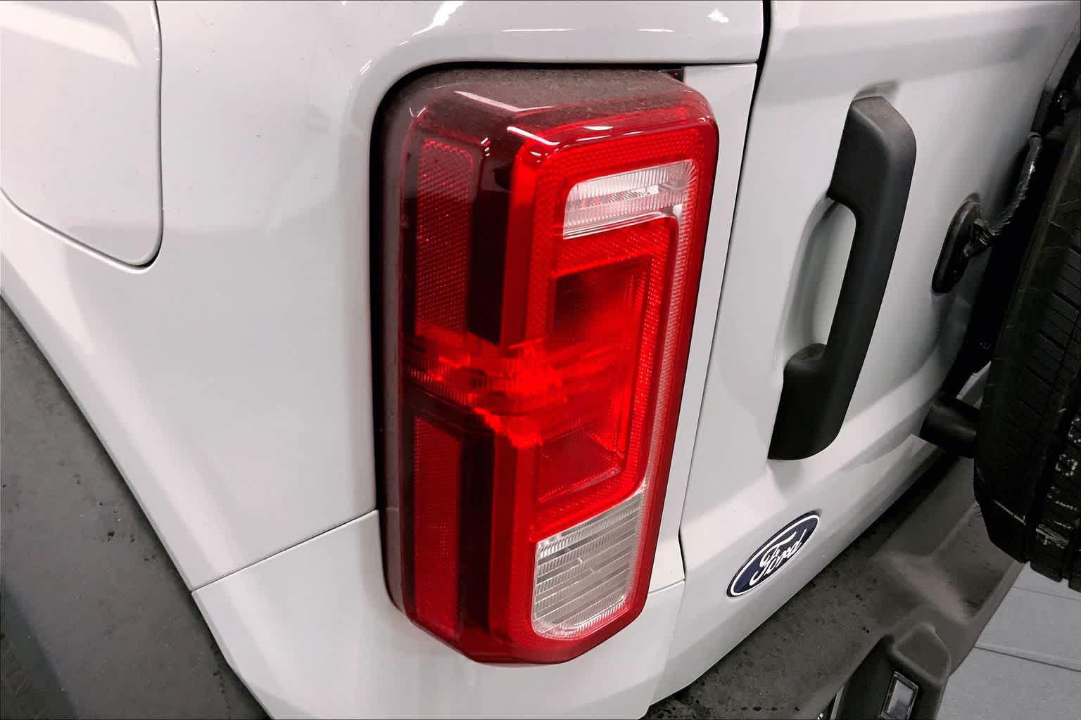 New 2026 Ford Bronco 2-Door AWD/4WD image 14
