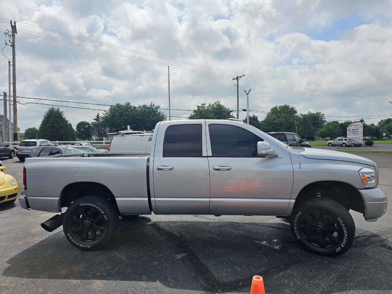 Used 2006 Dodge Ram 3500 Truck Laramie AWD/4WD image 6