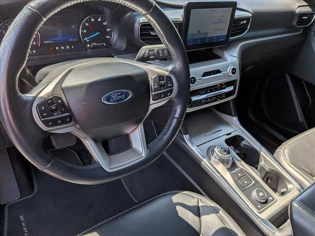 Used 2022 Ford Explorer XLT w/ Equipment Group 202A AWD/4WD image 10