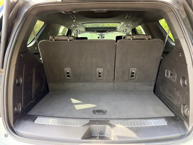 Used 2023 Chevrolet Tahoe Premier w/ Premium Package 2 AWD/4WD image 29