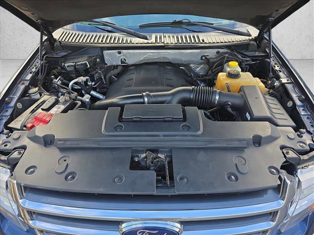 Used 2016 Ford Expedition XLT w/ Equipment Group 202A image 29