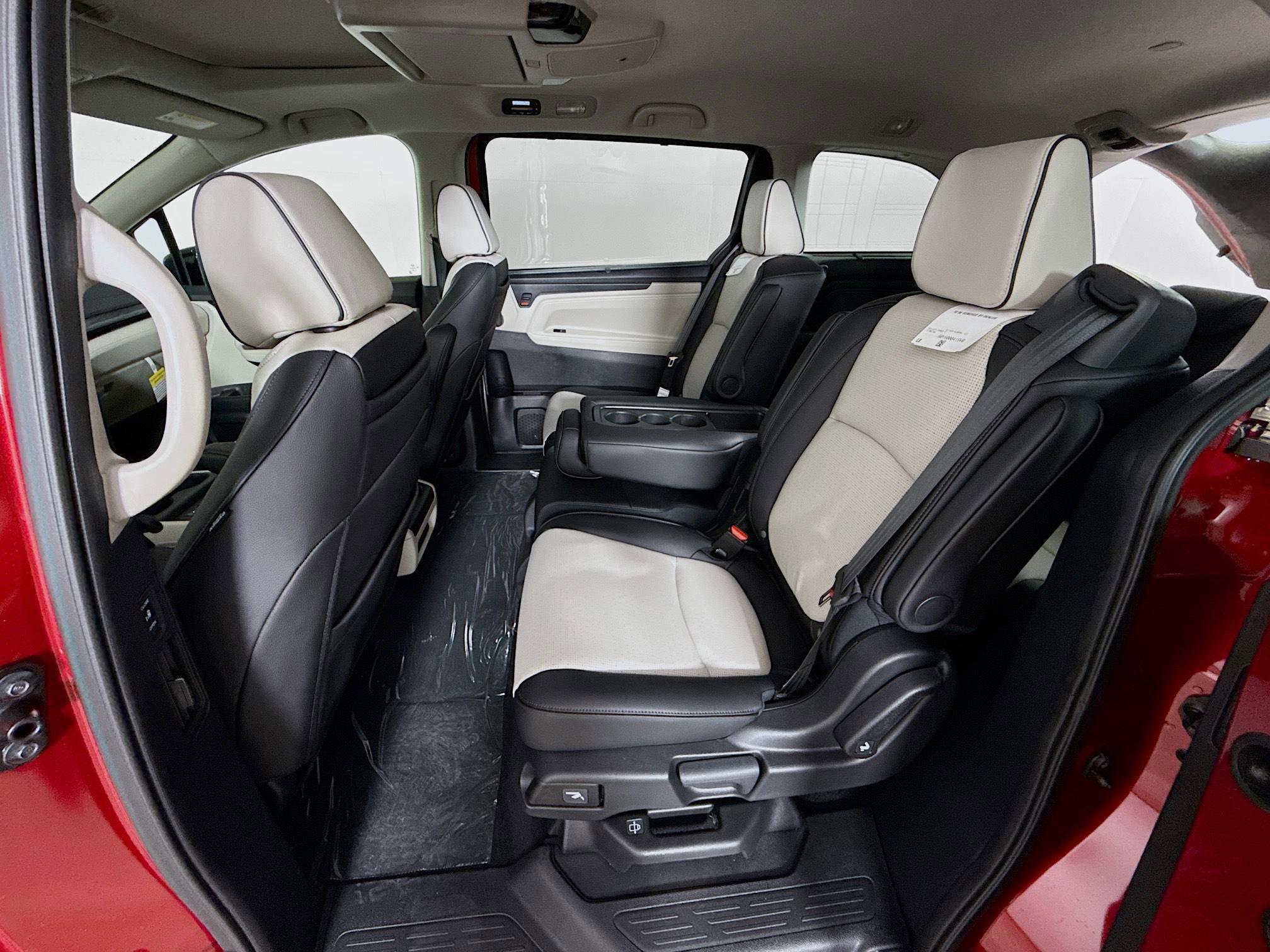 New 2026 Honda Odyssey Elite image 30