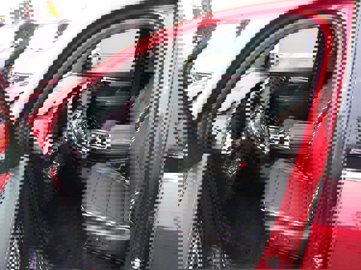 Used 2025 Buick Enclave Preferred image 4