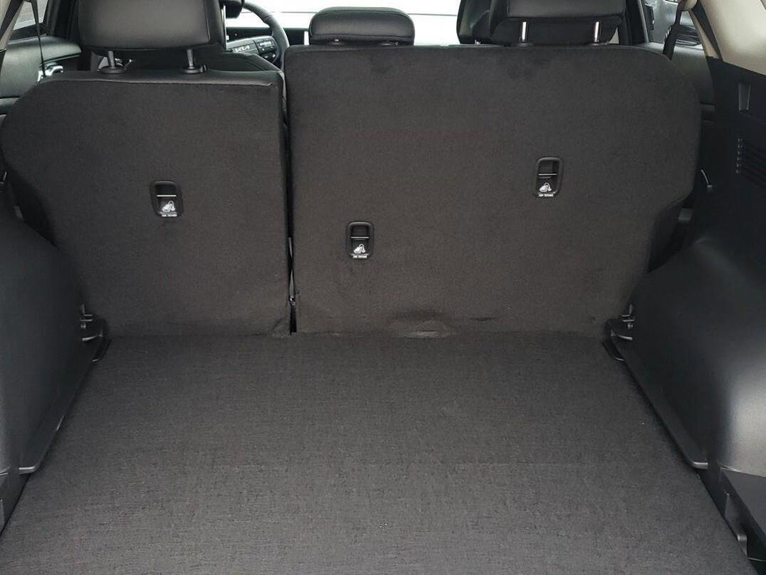 New 2026 Kia Sportage SX image 15