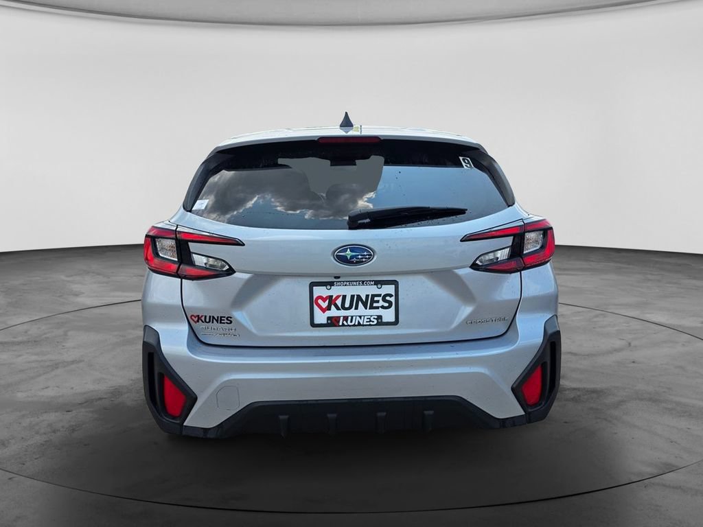 Used 2024 Subaru Crosstrek 2.0i AWD/4WD image 7