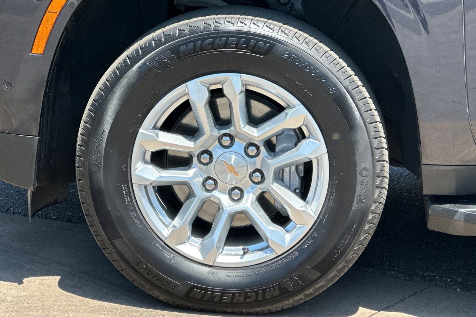 Used 2025 Chevrolet Tahoe LT RWD image 29
