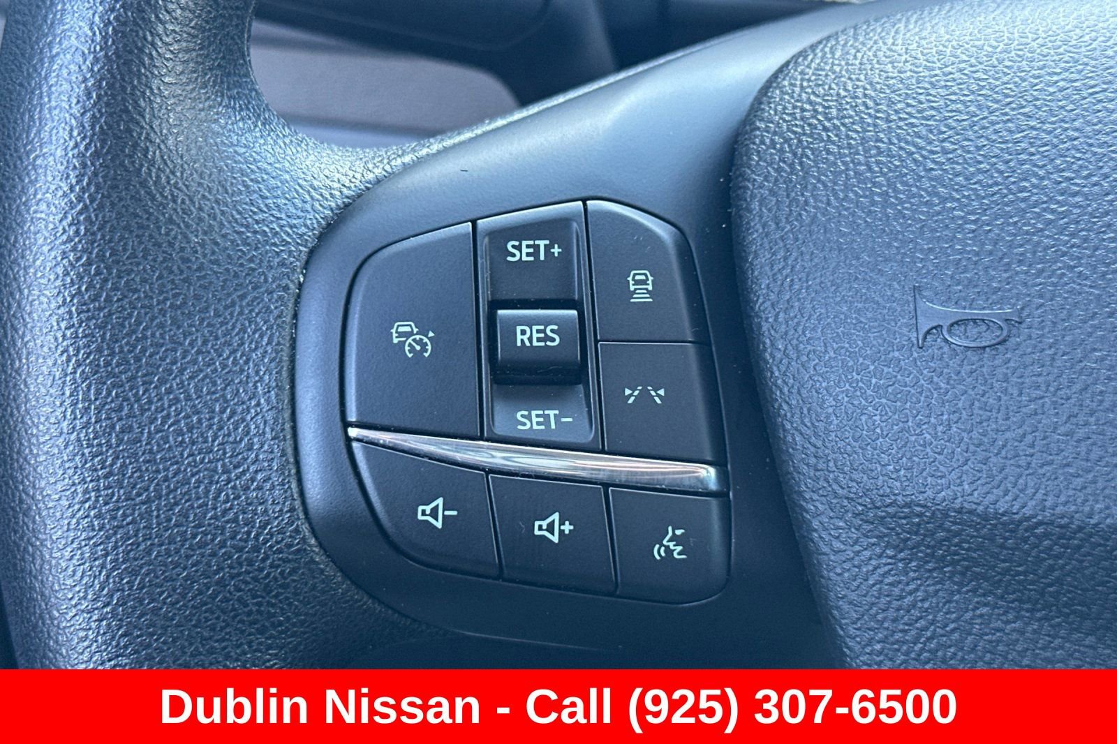 Used 2025 Ford Escape Active w/ Tech Pack #1 AWD/4WD image 37