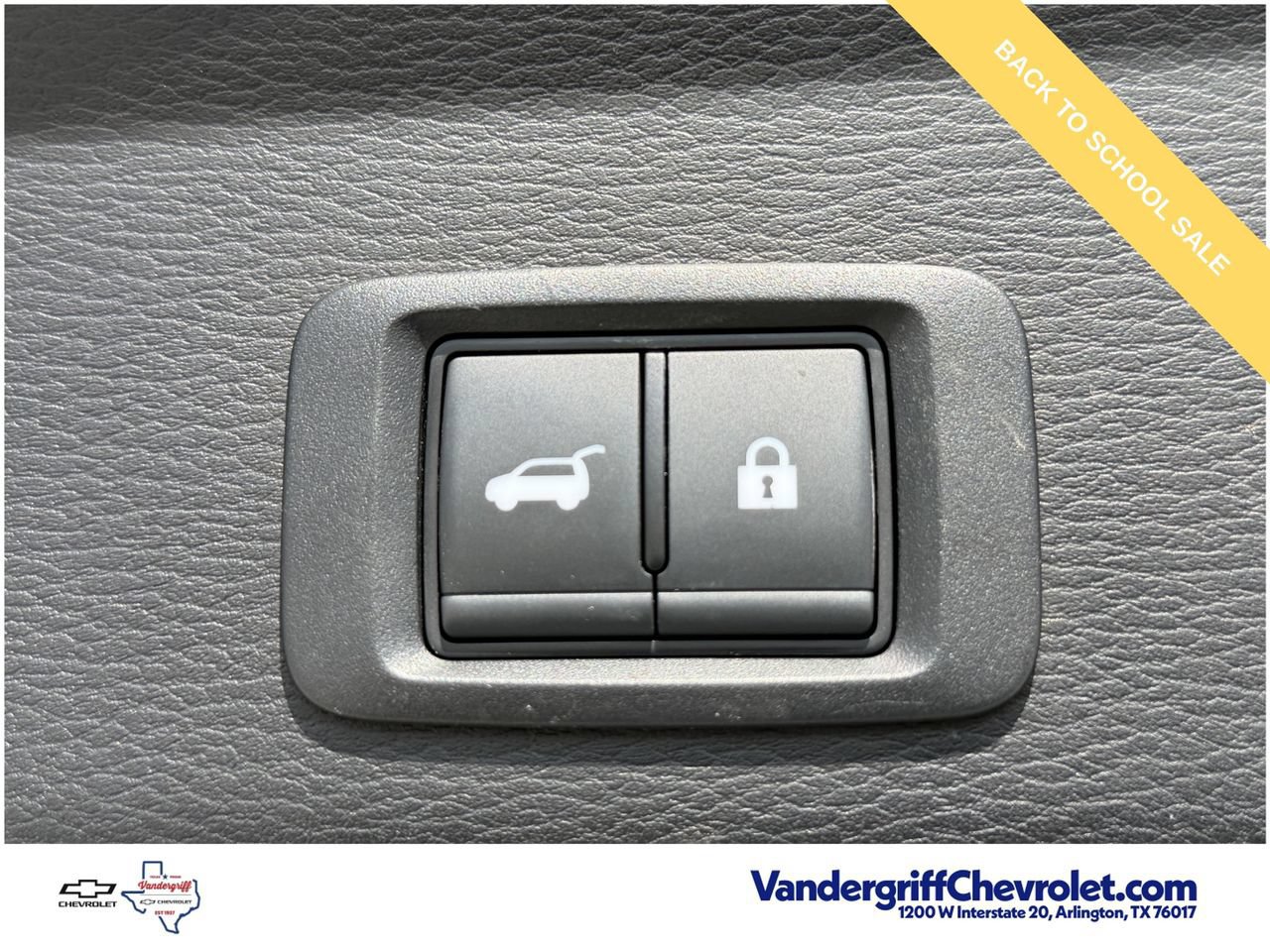 Used 2025 Mitsubishi Outlander SE FWD image 30