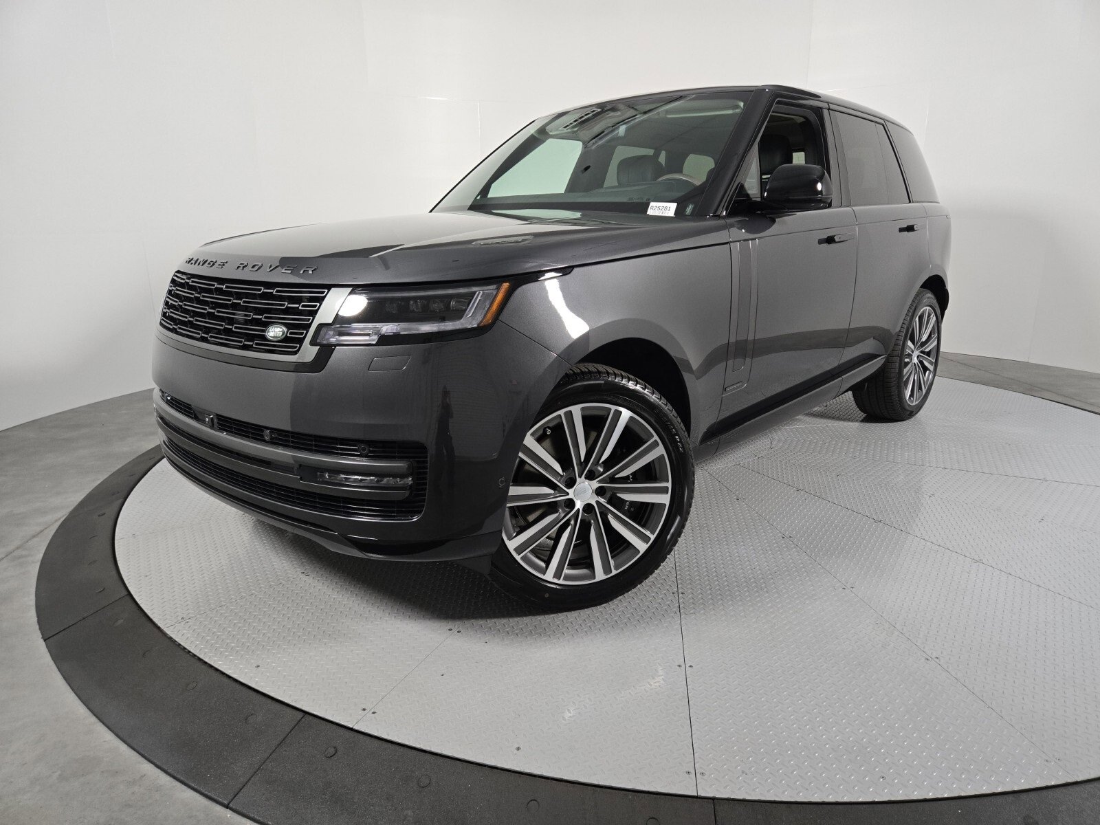 New 2025 Land Rover Range Rover Autobiography image 1