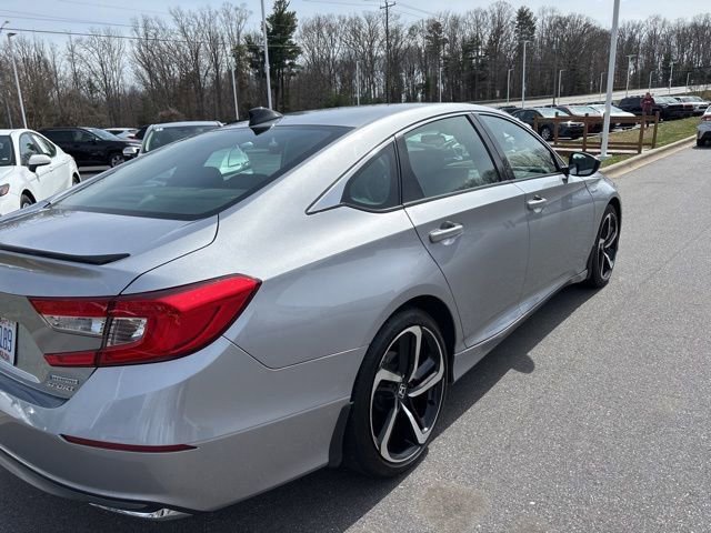 Used 2022 Honda Accord Sport image 10