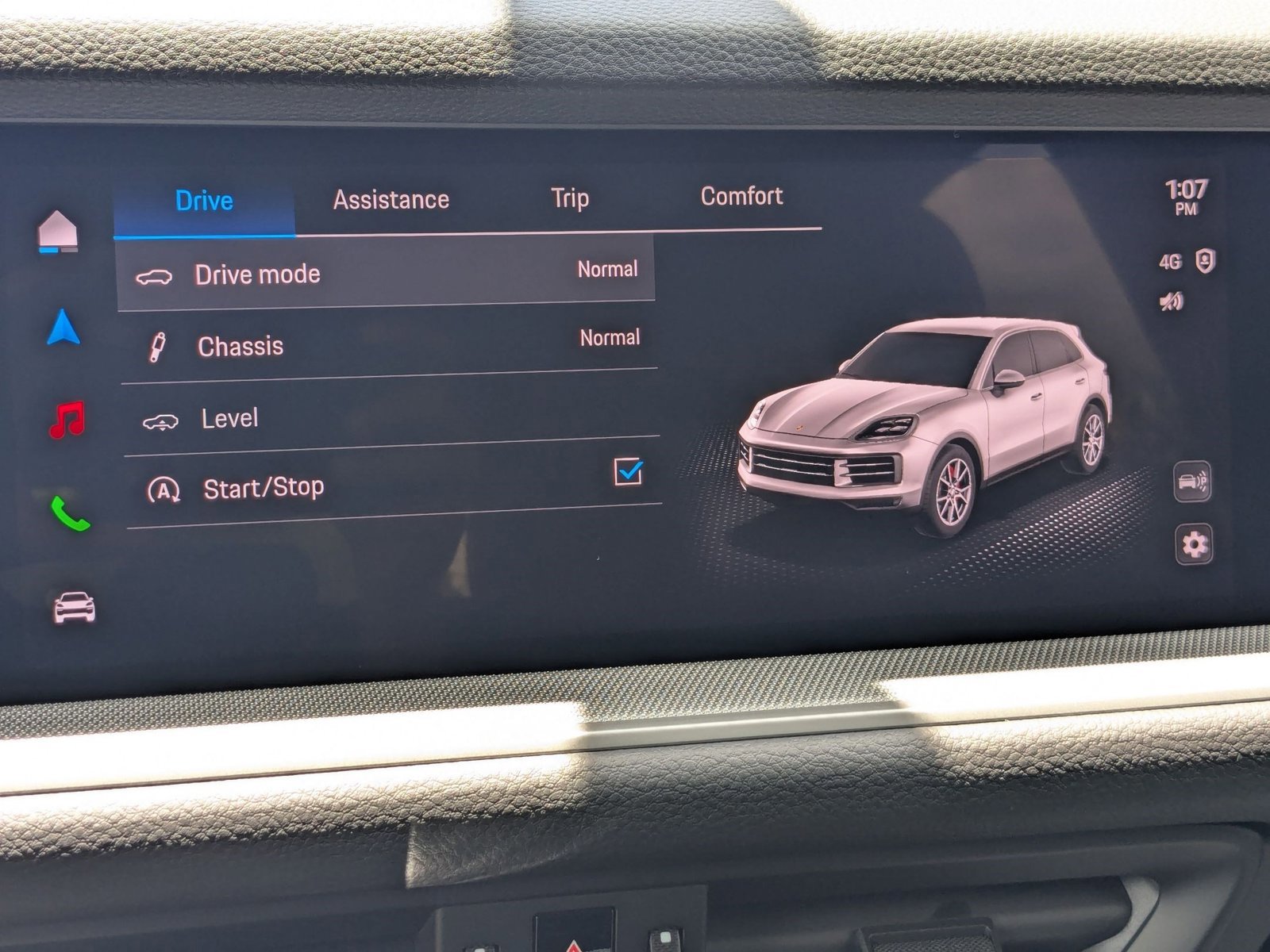 New 2025 Porsche Cayenne image 18