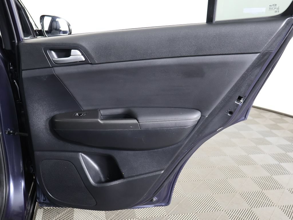 Used 2020 Kia Sportage S AWD/4WD image 24