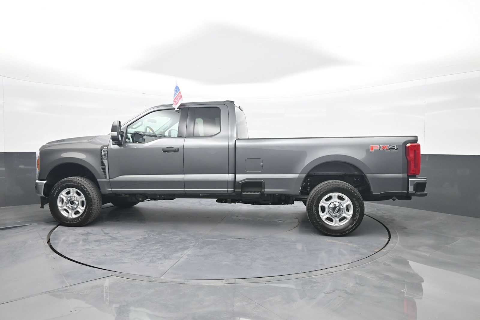 New 2026 Ford F350 XLT AWD/4WD image 5