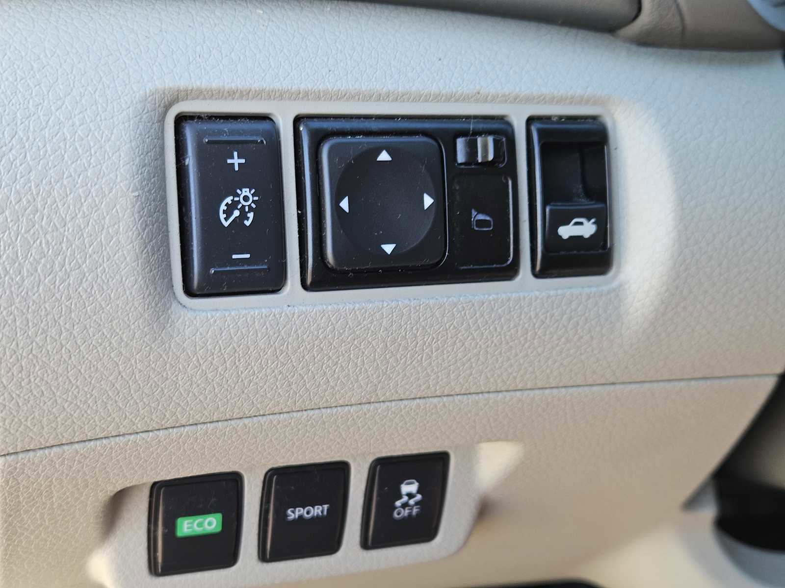 Used 2013 Nissan Sentra SV image 19
