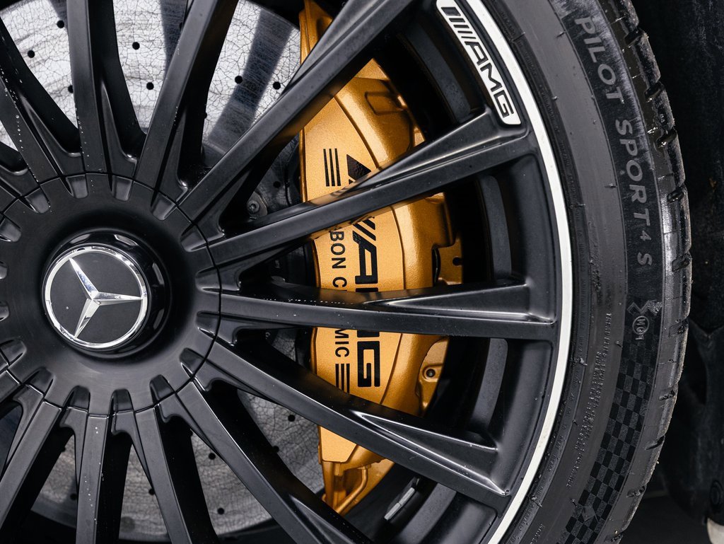 Used 2025 Mercedes-Benz S 63 AMG S image 39