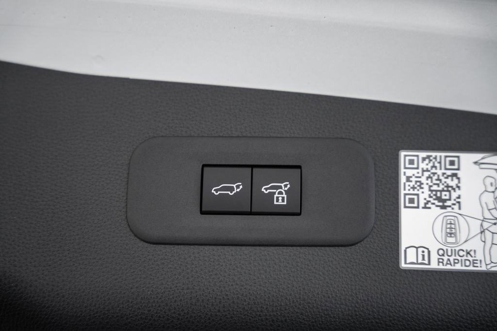 New 2026 Toyota Crown Signia image 11