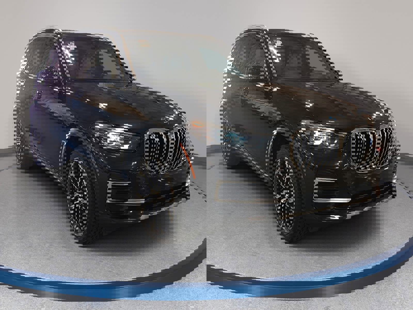 Used 2023 BMW X5 sDrive40i w/ Premium Package image 3