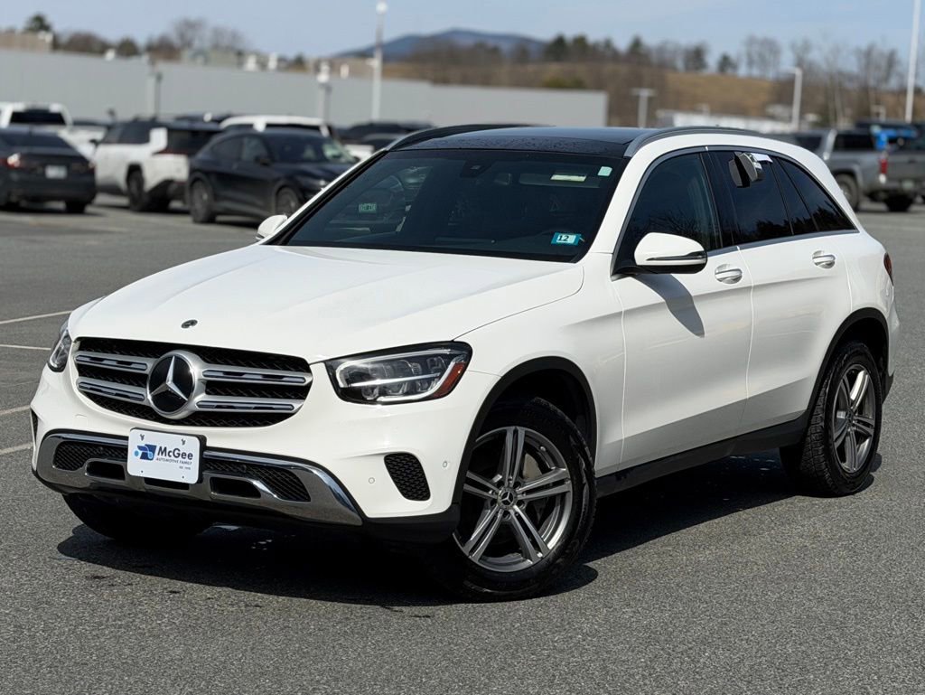 Used 2021 Mercedes-Benz GLC 300 4MATIC image 1