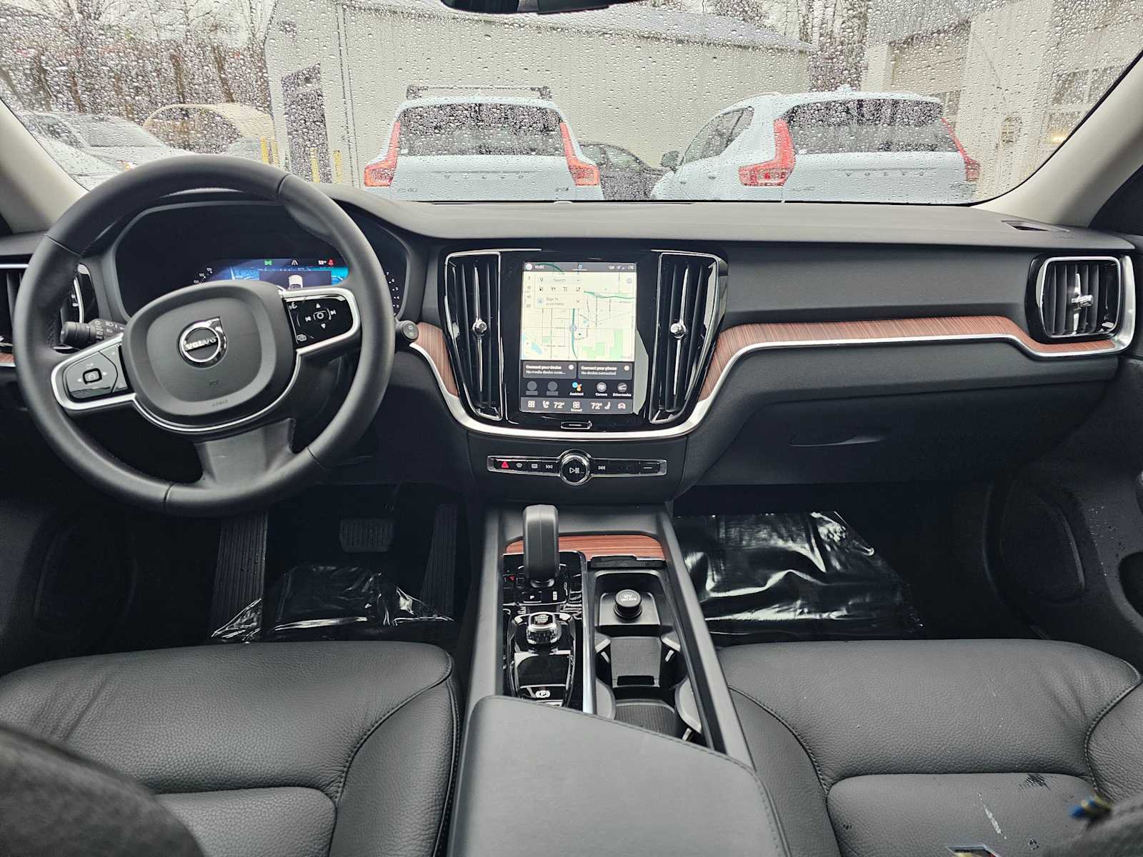 Certified 2025 Volvo V60 B5 Cross Country Plus image 19