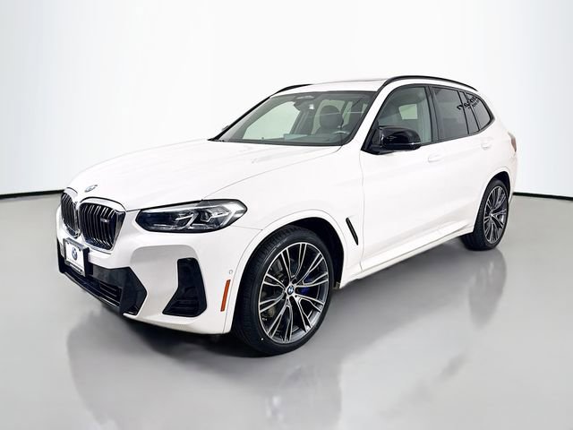 Used 2022 BMW X3 M40i image 3
