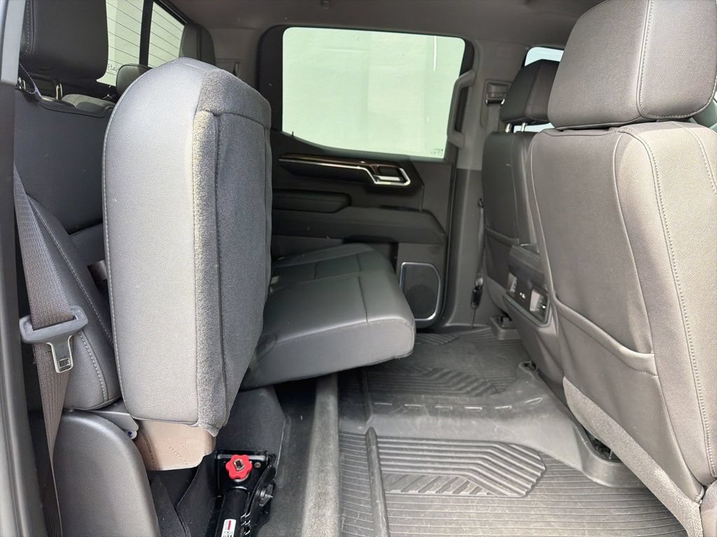 Used 2024 Chevrolet Silverado 1500 LT Trail Boss w/ LT Trail Boss Premium Package AWD/4WD image 36
