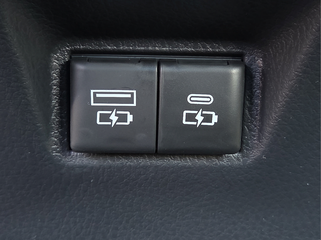 New 2026 Toyota Camry SE w/ Convenience Package FWD image 15