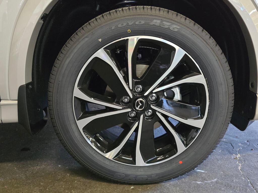 New 2025 MAZDA CX-5 AWD 2.5 S w/ Preferred Package image 9