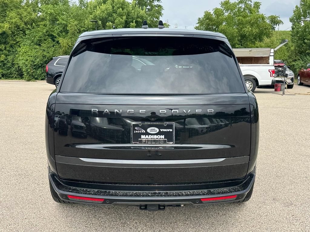 Used 2026 Land Rover Range Rover Autobiography AWD/4WD image 3