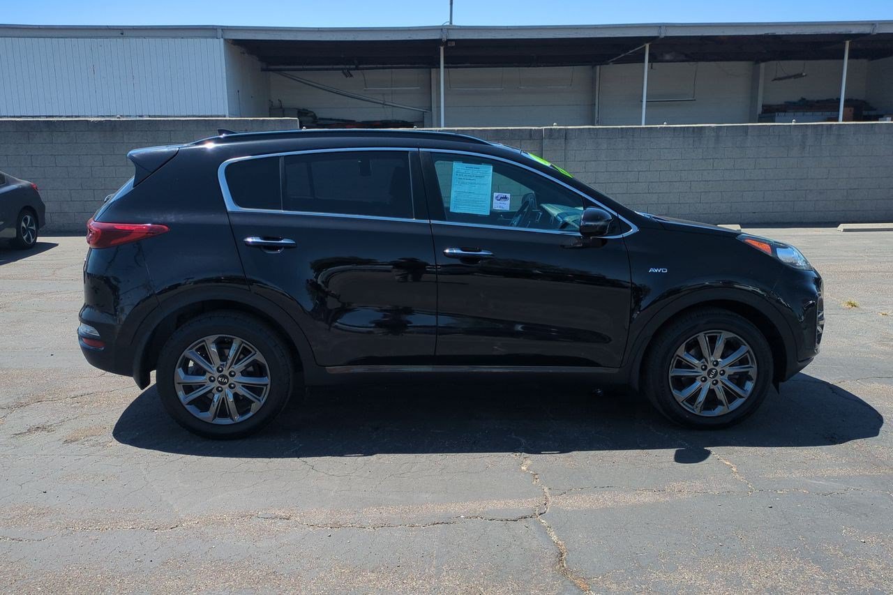 Used 2020 Kia Sportage S w/ S Premium Package AWD/4WD image 5