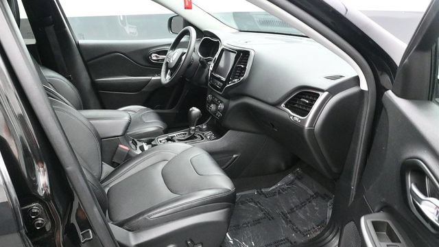 Used 2022 Jeep Cherokee Limited w/ Elite Package AWD/4WD image 9