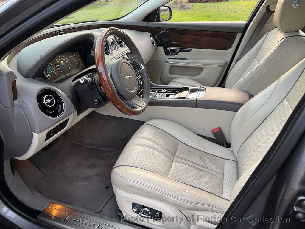 Used 2017 Jaguar XJ R-Sport image 35